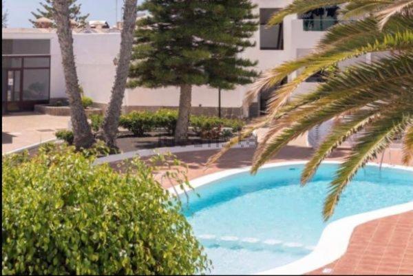 Apartamento Los Carmenes Apartman Costa Teguise Kültér fotó